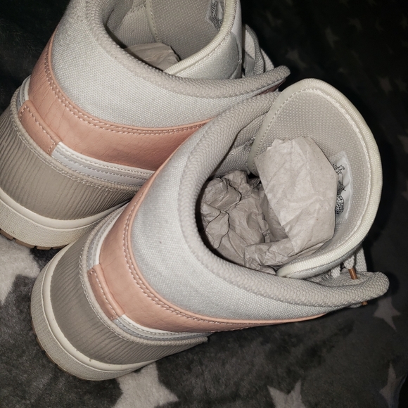 Jordan 1 Mid Milan Special edition Jordans immaculate condition and suedeproofer - Picture 6 of 14